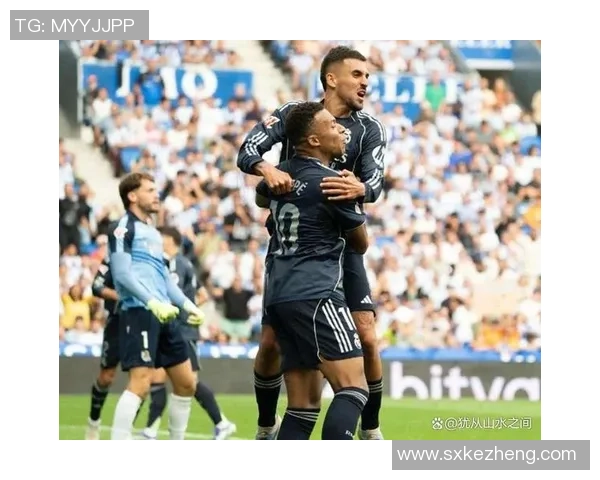 欧联杯精彩对决皇马与切尔西战成平局引发全场热烈反响